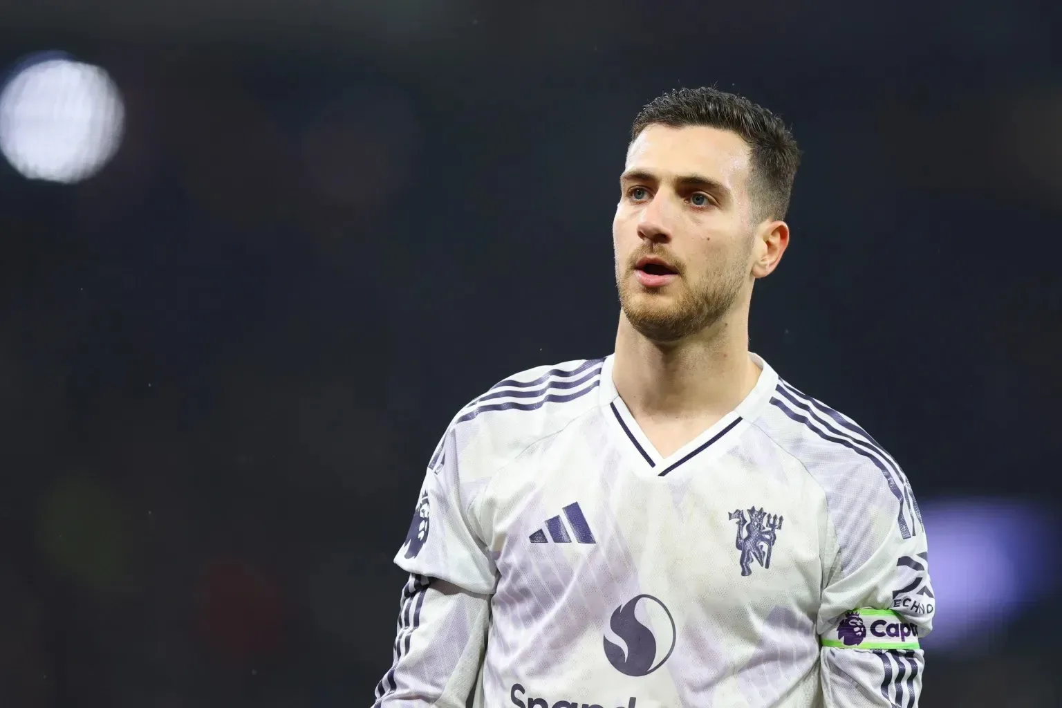 انتقاد روی کین از دالو