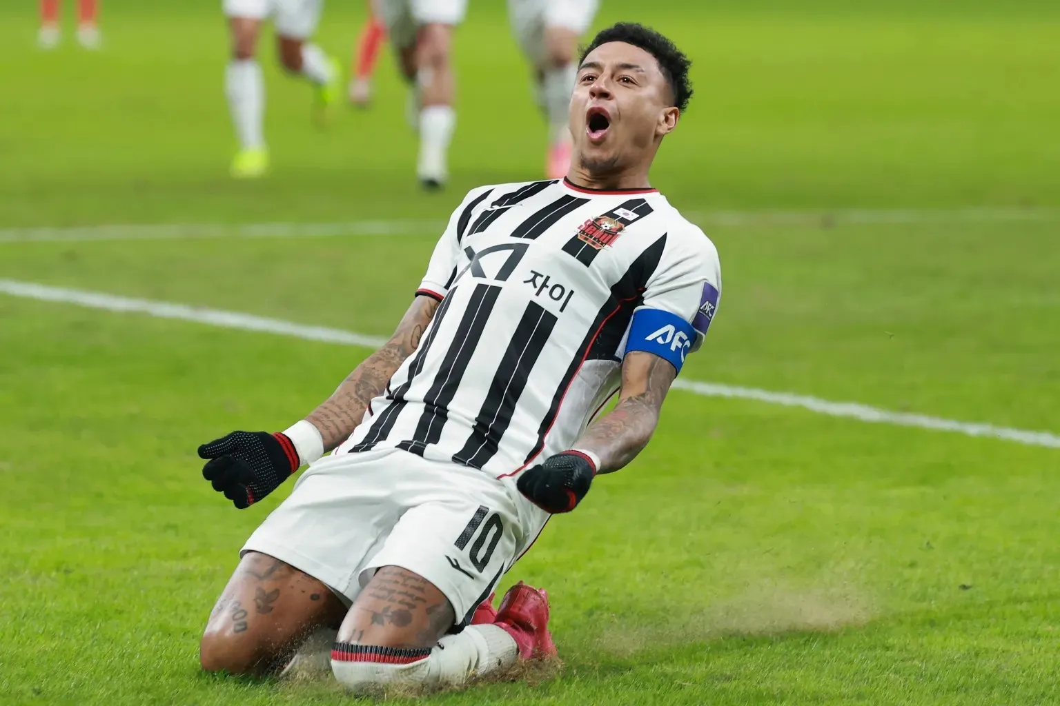 جسی لینگارد