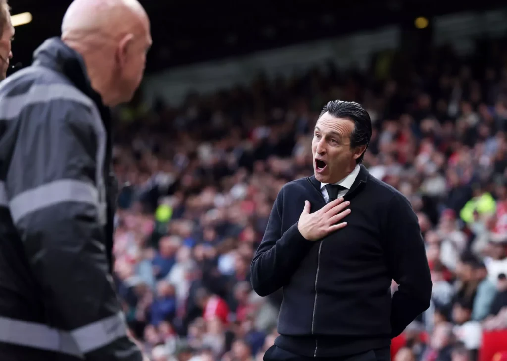 تقابل اونای امری با منچستر یونایتد